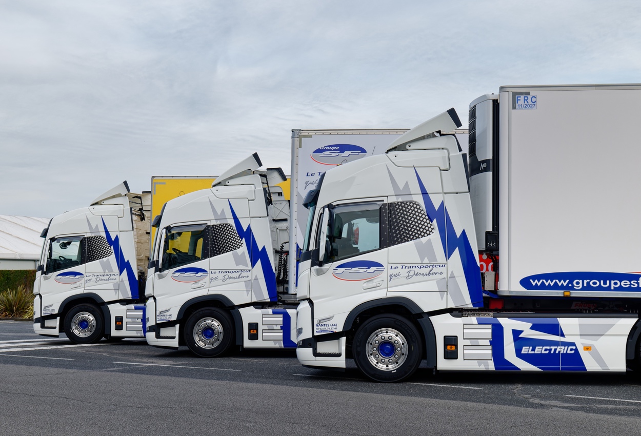 Volvo Trucks : cinq FM Electric pour les Transports SF