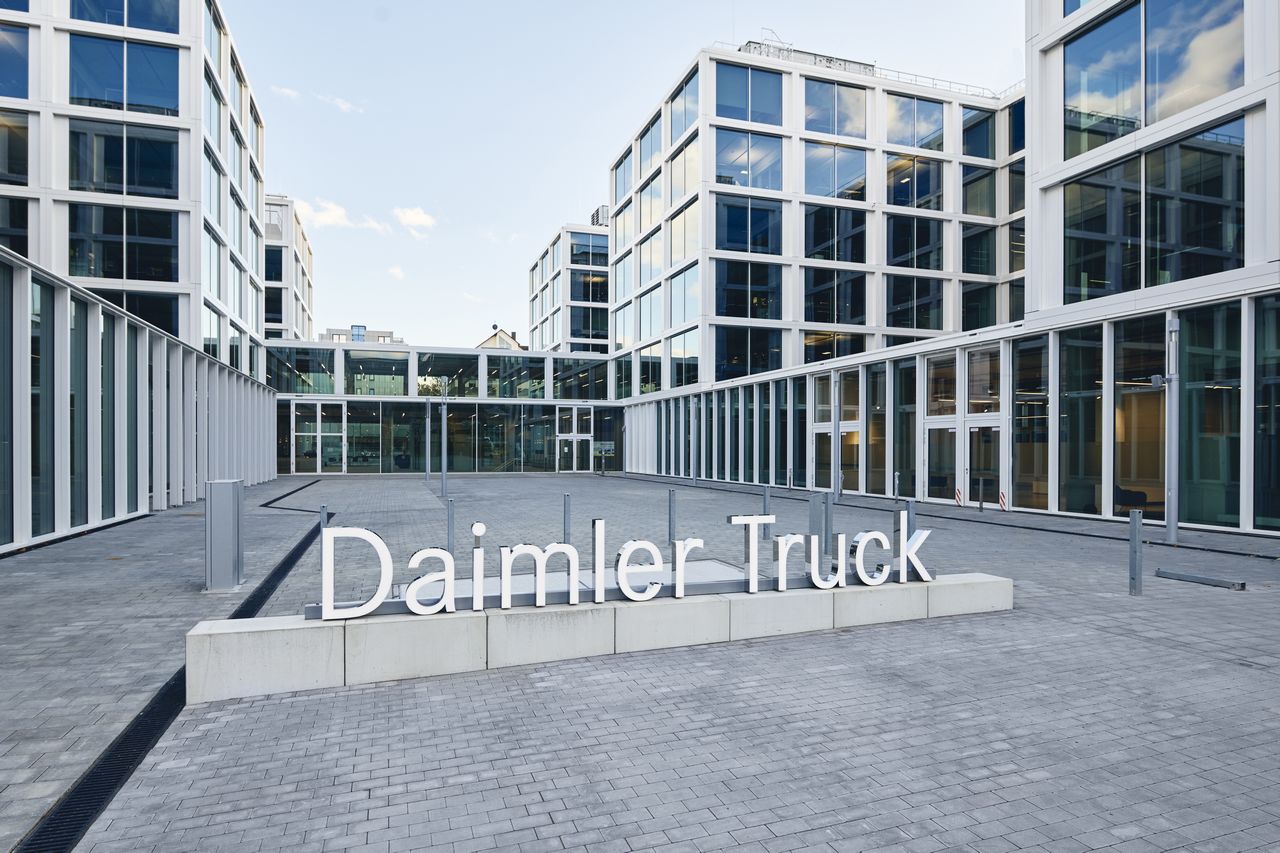 Daimler Truck confirme la baisse du marché de début 2024