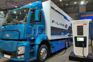 Le camion électrique de Ford Trucks arrivera en 2025