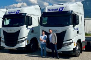 Pedretti s’équipe de 70 poids lourds Iveco