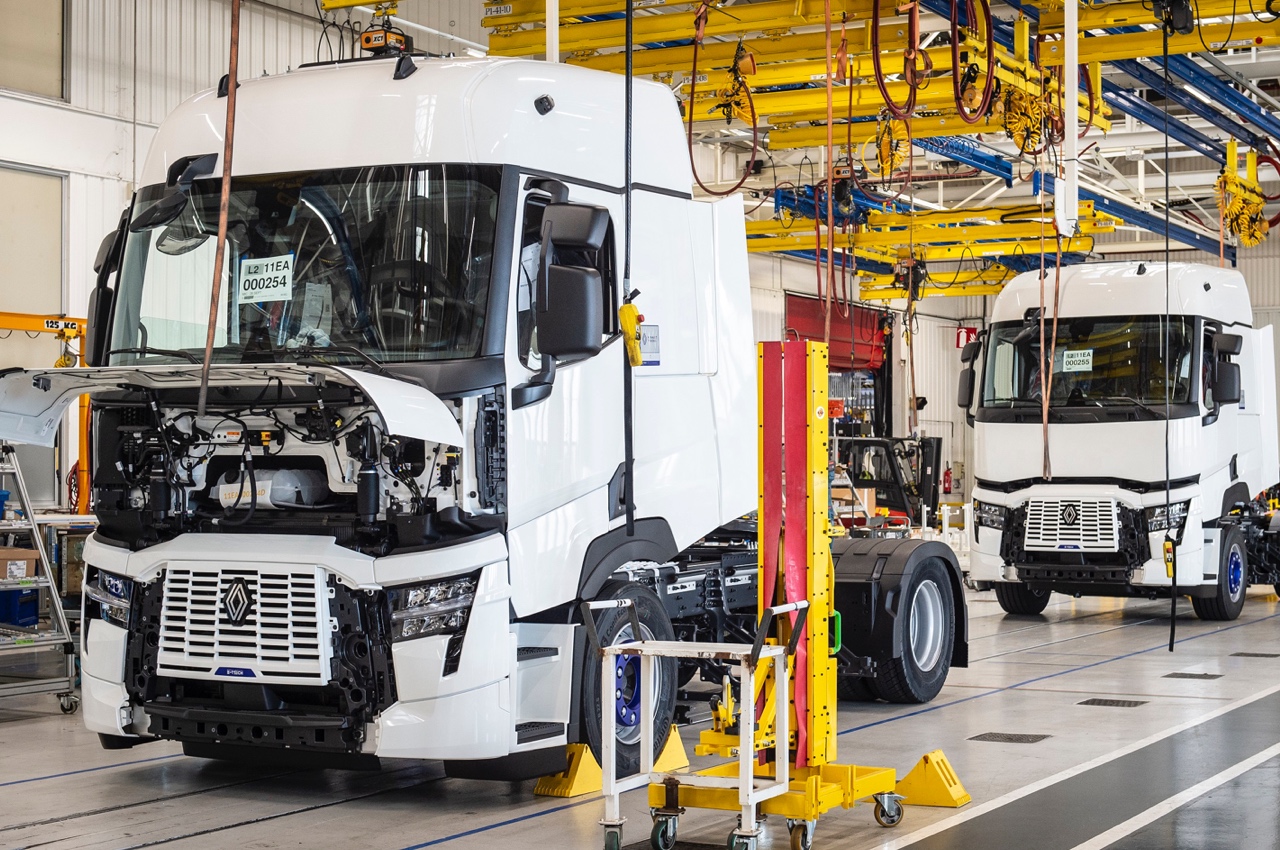 Renault Trucks célèbre 60 ans d’innovations à Bourg-en-Bresse