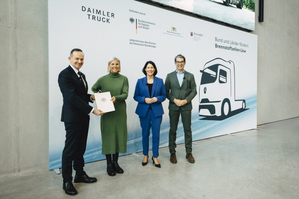 Daimler Truck reçoit 226 millions d'euros d'aides pour des camions à hydrogène