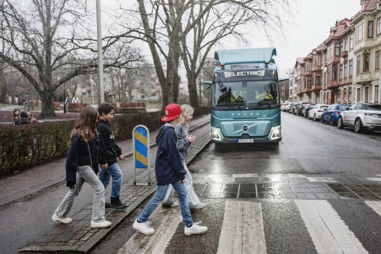 Volvo Trucks améliore sa fonctionnalité de limitation de vitesse