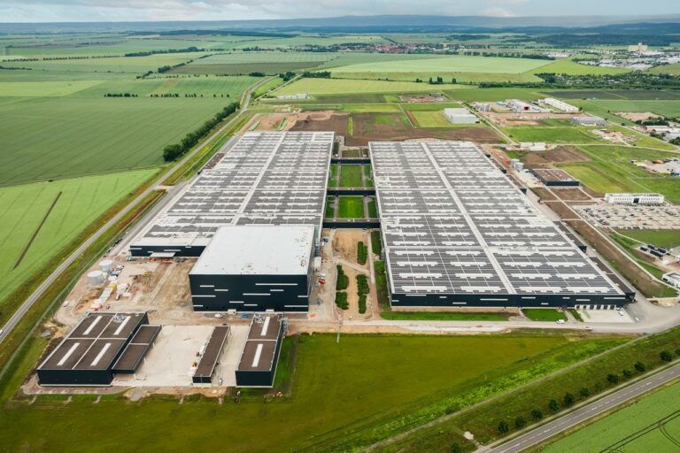 Daimler Truck déploie son arsenal logistique à Halberstadt