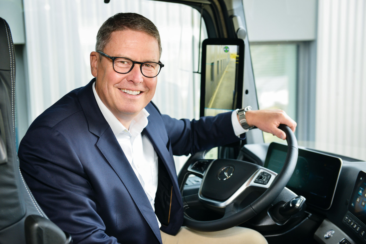 Ulrich Loebich, Daimler Truck France : "L’eActros 600 représente un changement de paradigme pour le transport"