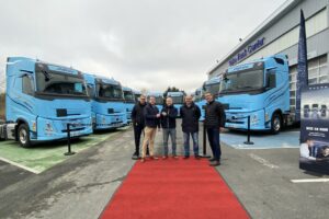 Les premiers Volvo FH Aero GNL tournent en Normandie