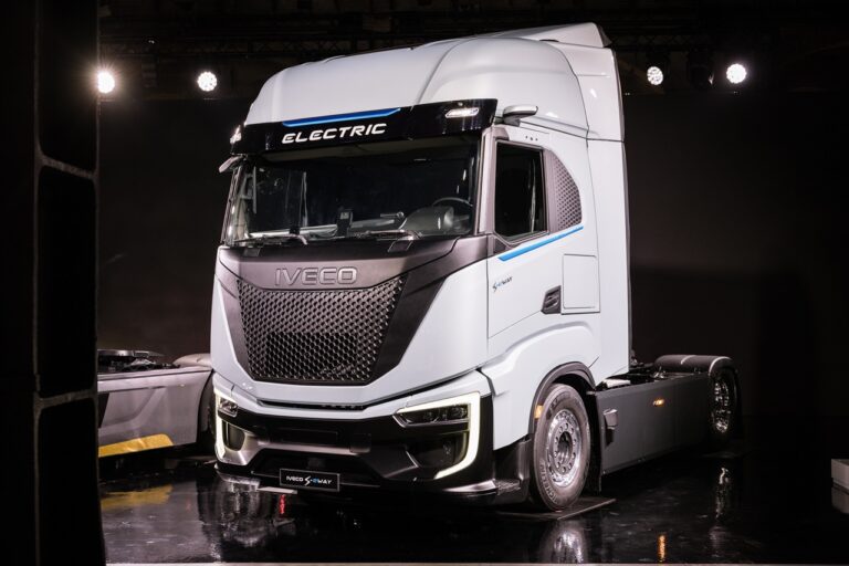 Normes européennes sur le CO2 : Daimler Truck et Iveco dans la zone rouge