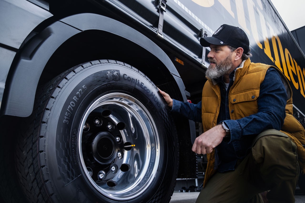 Pneumatique : comment les flottes de poids lourds arbitrent entre prix et performance