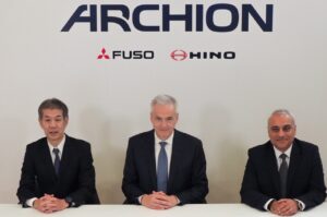 La fusion des filiales de Daimler et Toyota se précise