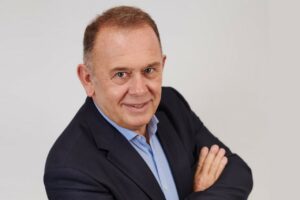 First Stop Ayme : Matthieu Schmidt prend les rênes