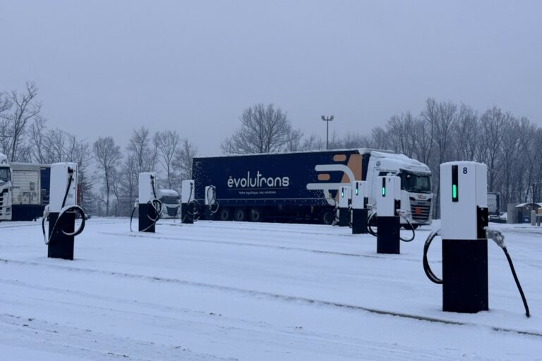 Chargepoly va aider les transporteurs du réseau Evolutrans dans leur transition électrique