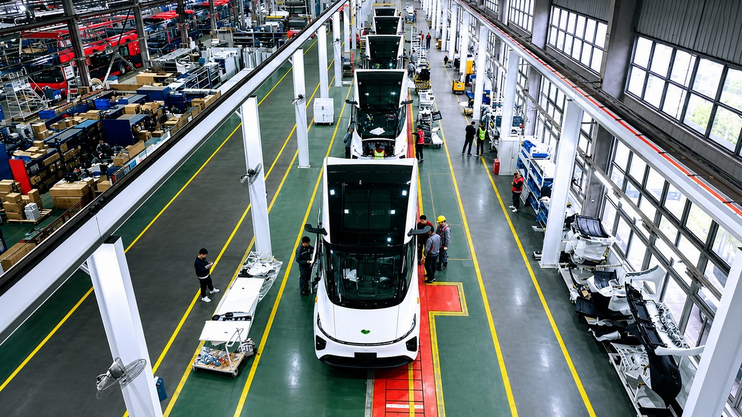 Dans quelques mois, le constructeur chinois Windrose doit inaugurer son usine française dans le Nord, où seront assemblés ses poids lourds électriques Global E700. ©Windrose