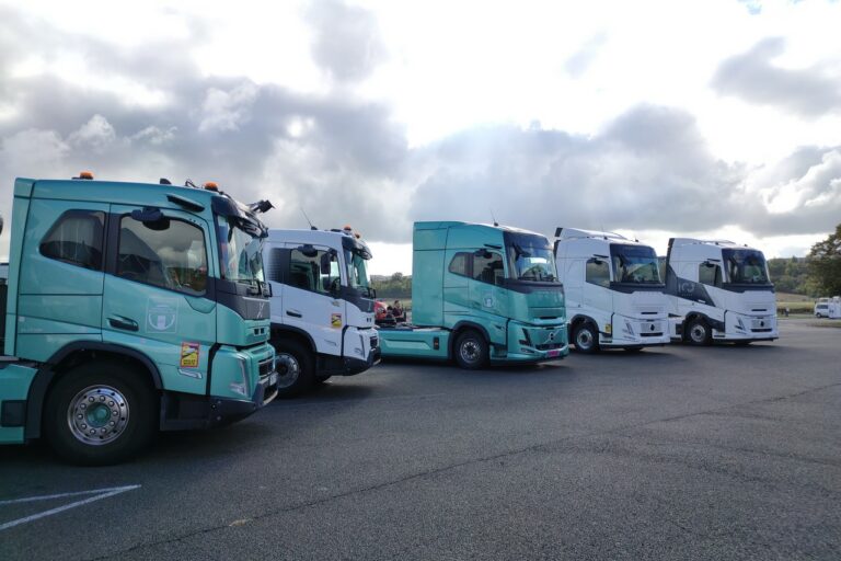 À Ladoux, Volvo Trucks renouvelle toutes ses chaînes de traction